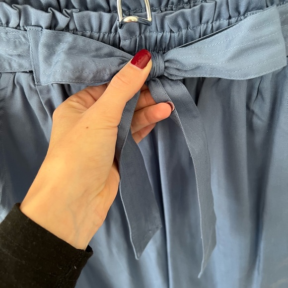 Ivy Pants and blouse - Picture 8 of 9